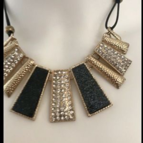 NEW Women's Necklaces Occident Luxury High-end Ladies Black Gold - Picture 7 of 9